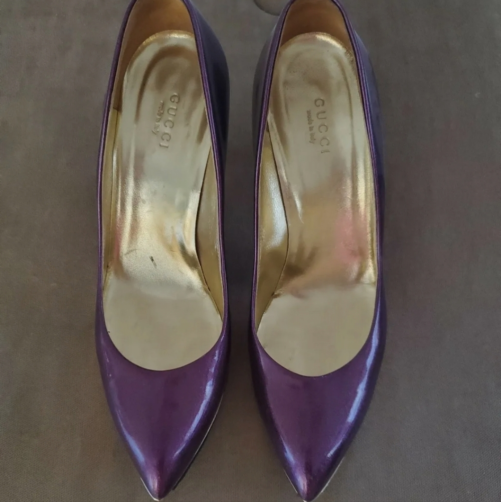 Women Gucci Silver shimmering heels-dize 7.5 C